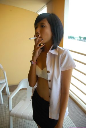Smoking Asian Pics